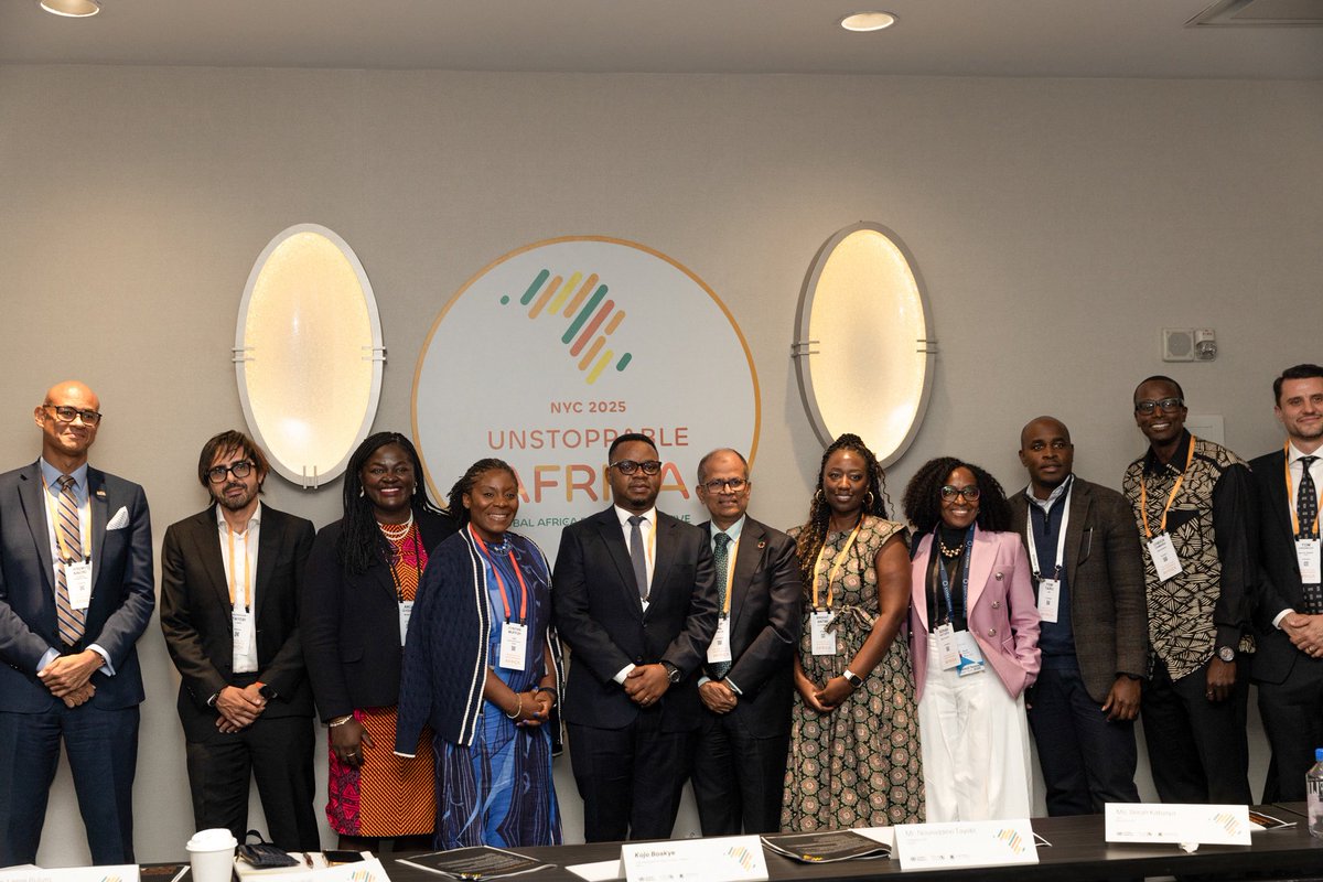 theflutterwave's tweet image. At the 80th United Nations General Assembly, Flutterwave joined global leaders to spotlight Africa’s digital future and the role of innovation in unlocking growth.
Led by our Founder & CEO, our senior executives engaged in high-level conversations on trade, financial inclusion,…
