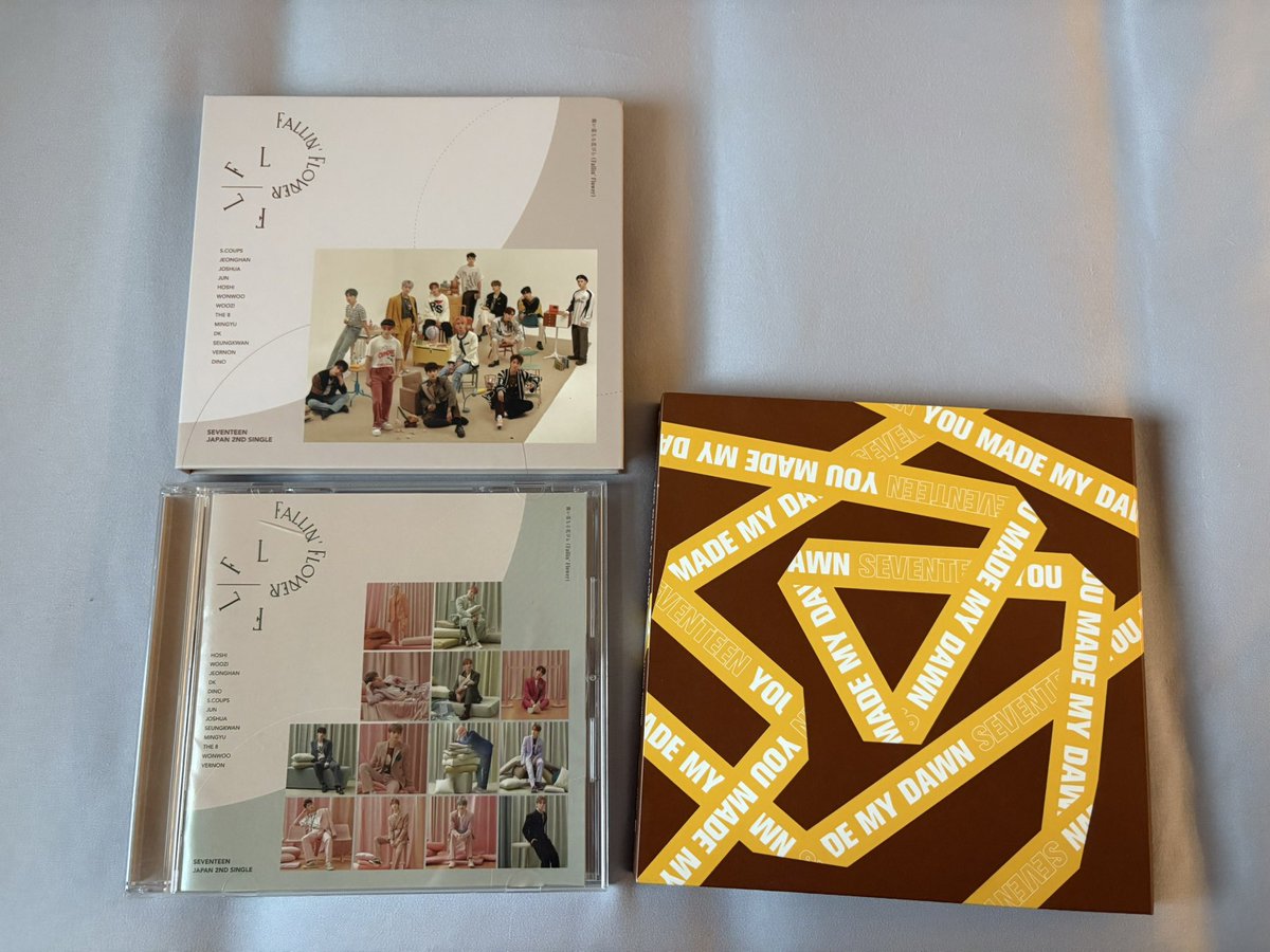 maewkeaw12's tweet photo. บั้มเปล่า fallin flower you made my dawn แจกออกค่าส่งเองค่ะ บั้มละ50 

***บั้ม fallin flower regular ver ตำหนิตามภาพค่ะ
#ตลาดนัดสวนแครอท #ตลาดนัดseventeen https://t.co/j6VEAlMFvA