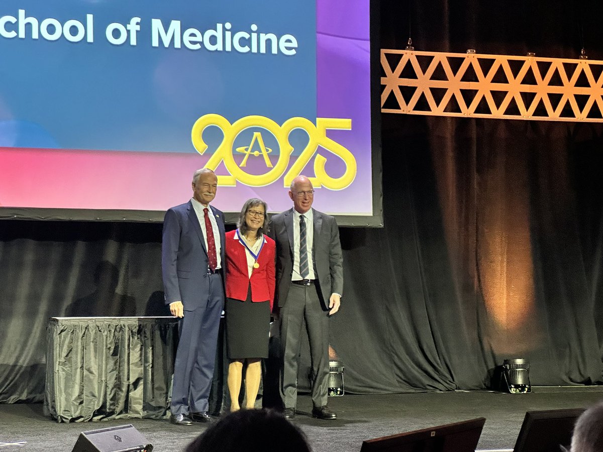 Daniel Chang tweet media