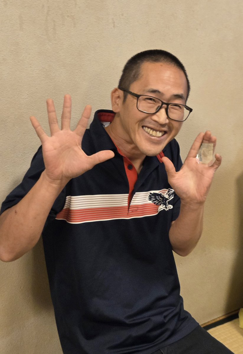 新真打ち御披露目興業、鈴本千秋楽❗主任吉原馬雀師匠・・・沢山のお客様有り難う御座いました。
後35日こくりつまで、ガンパレ
