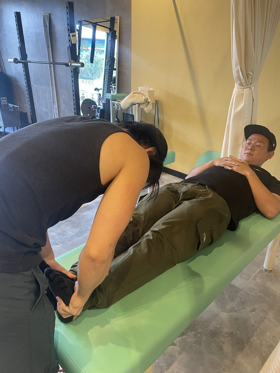 月一のミーティングと勉強会。10年以上してると150回はした事になる。その中で、自分は疑問に思ったり、違うと思ったら、すかさず伝える。その中で、頭がいっぱいになるスタッフを見てきた。けど生きるって、トコトン空っぽか、トコトン容量パンパンだと思う。70パーセントくらいですとかは無いと思う