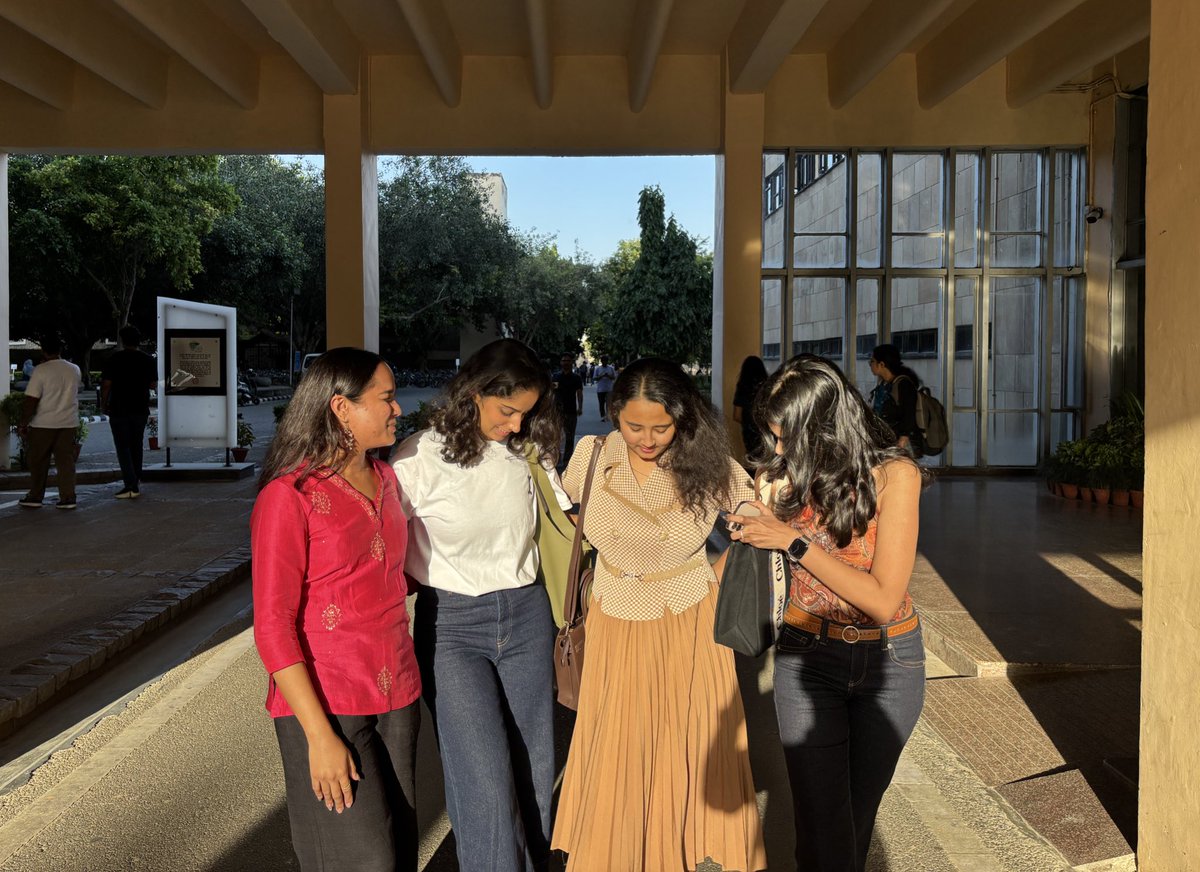 Dilli was good vibes only 🫶🏻✨

TLDR of the week : 

- A lot of 1 on 1 meetings 
- <a href="/ETHGlobal/">ETHGlobal</a> had a lotttt of new devs and interesting projects (AI was def a hit)
- <a href="/Parthm71/">Parth7 Devconnect🇦🇷</a> is cooking big things with <a href="/eigentribe/">EigenTribe</a> 
- <a href="/denverjude/">Denver Dsouza 🦇🔊</a> <a href="/devfolio/">Devfolio</a> are OGs for a reason : builder first,