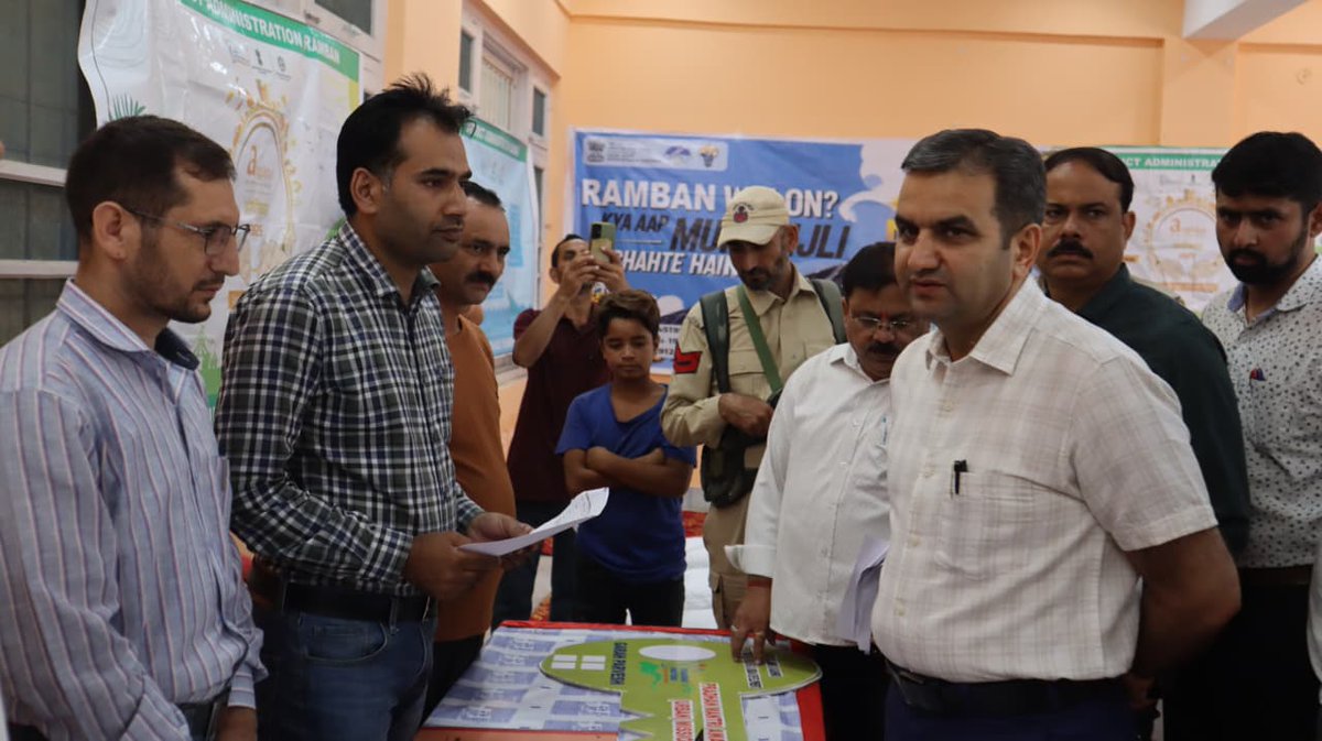 pmay_jammu's tweet photo. PM Awas Mela – Shehri, held in District Ramban under the #ANGIKAAR2025 Campaign of #PMAYUrban 2.0.
#Angikaar #LastMileOutreach #HousingForAll #PMAYUrban #AffordableHousing #TransformingUrbanLandscape #TransformingLives #EmpoweringCitizens #UrbanDevelopment https://t.co/PWIN7yu5sW