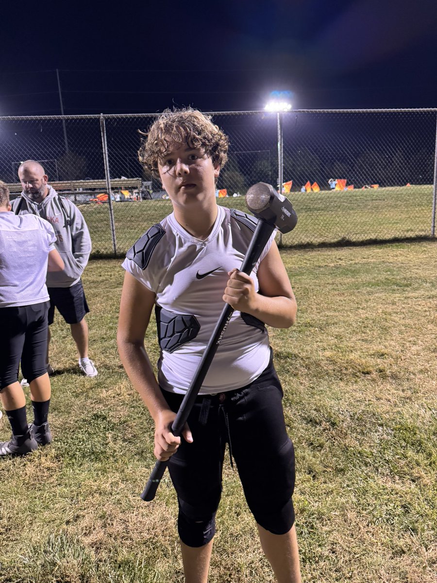 2031MWJrCats's tweet photo. Last week’s Sledgehammer winner for the Jr. Storm game was #7 Will Koeppe for having the most pancakes. This week’s winner is #75 Bentley Carson for the Jr. Vikes game. Lineman of the week goes to #55 Ryne Johnson for his performance! #TWH #BleedGreen https://t.co/gxGQXN2rWr