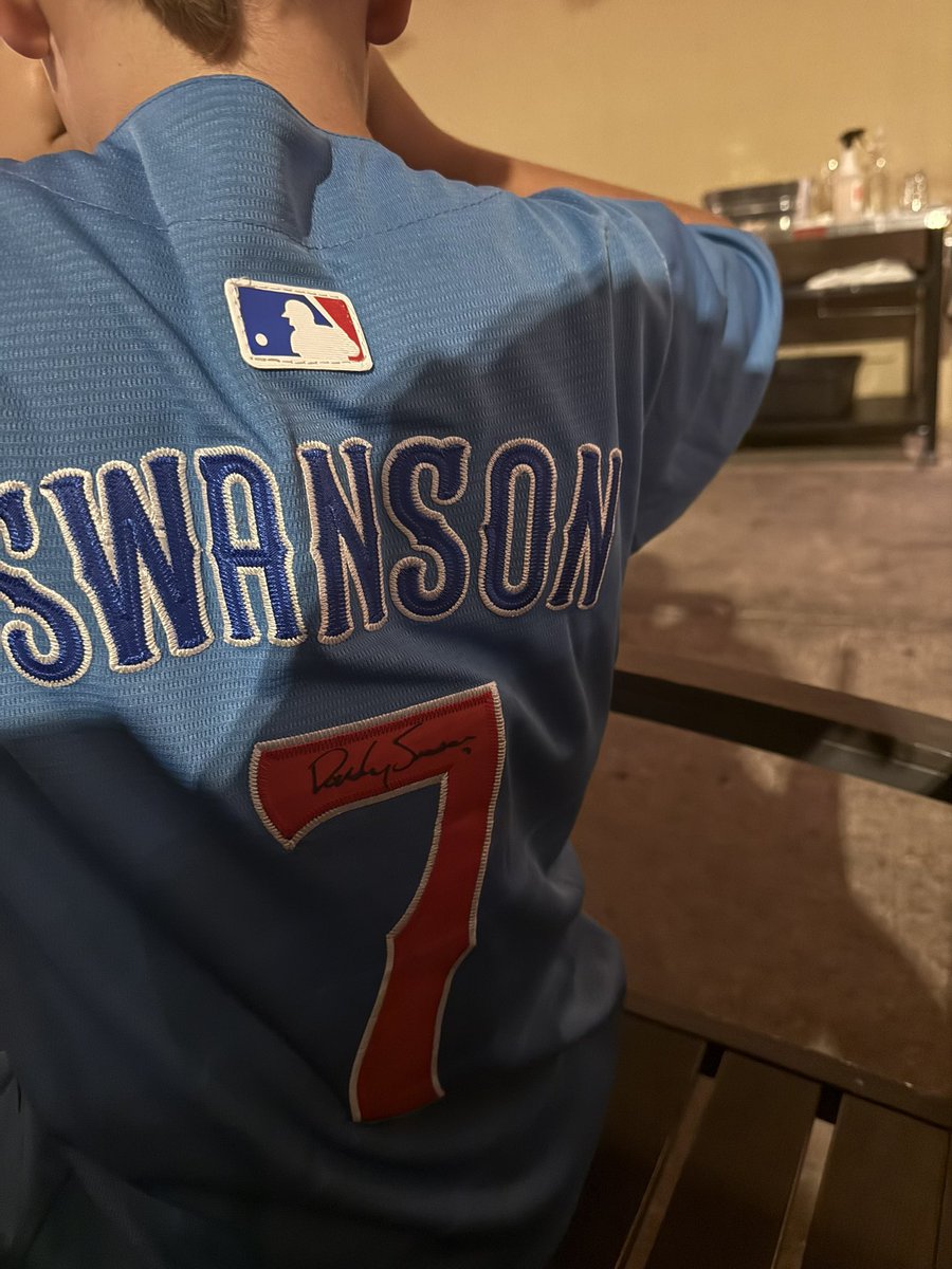 rossmgray's tweet photo. @LieutenantDans7 appreciate you taking time to autograph my kids shirts at dinner. You didn’t have to do that but you made memories for them they will never forget. 

Go win tomorrow! https://t.co/xjGAuMAv1l