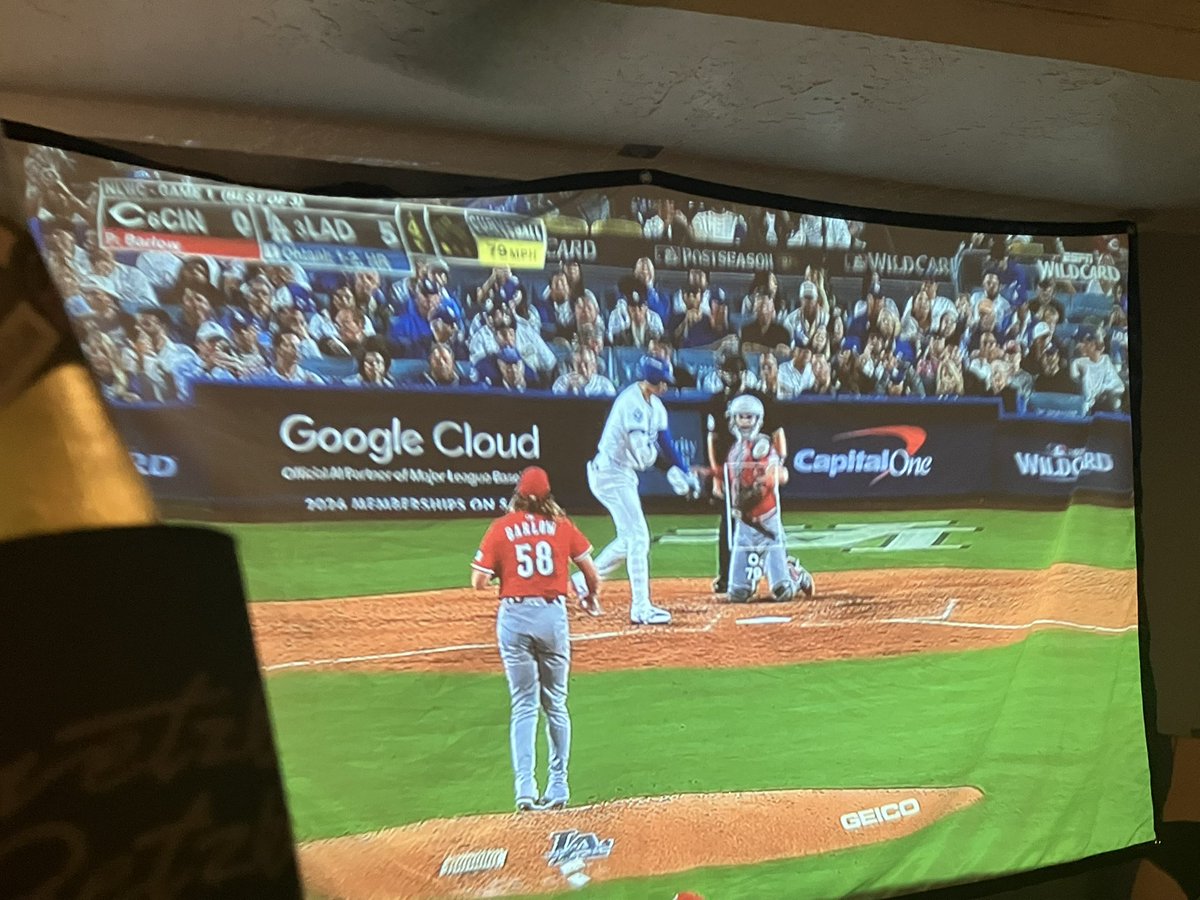 MoneyLineBet's tweet photo. #Beer5 in the bottom of the 4th https://t.co/KkMol9DWzC