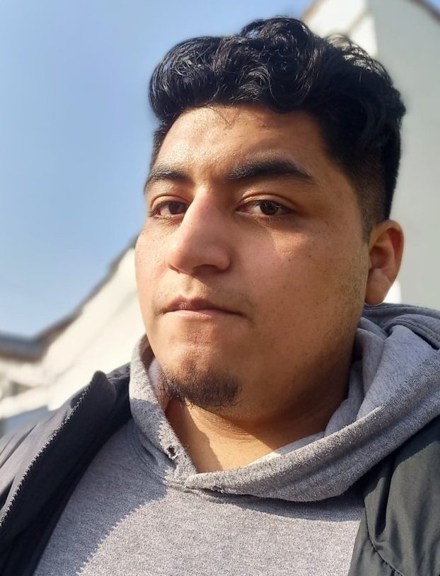 dani_papu_'s tweet image. martes de #facereveal