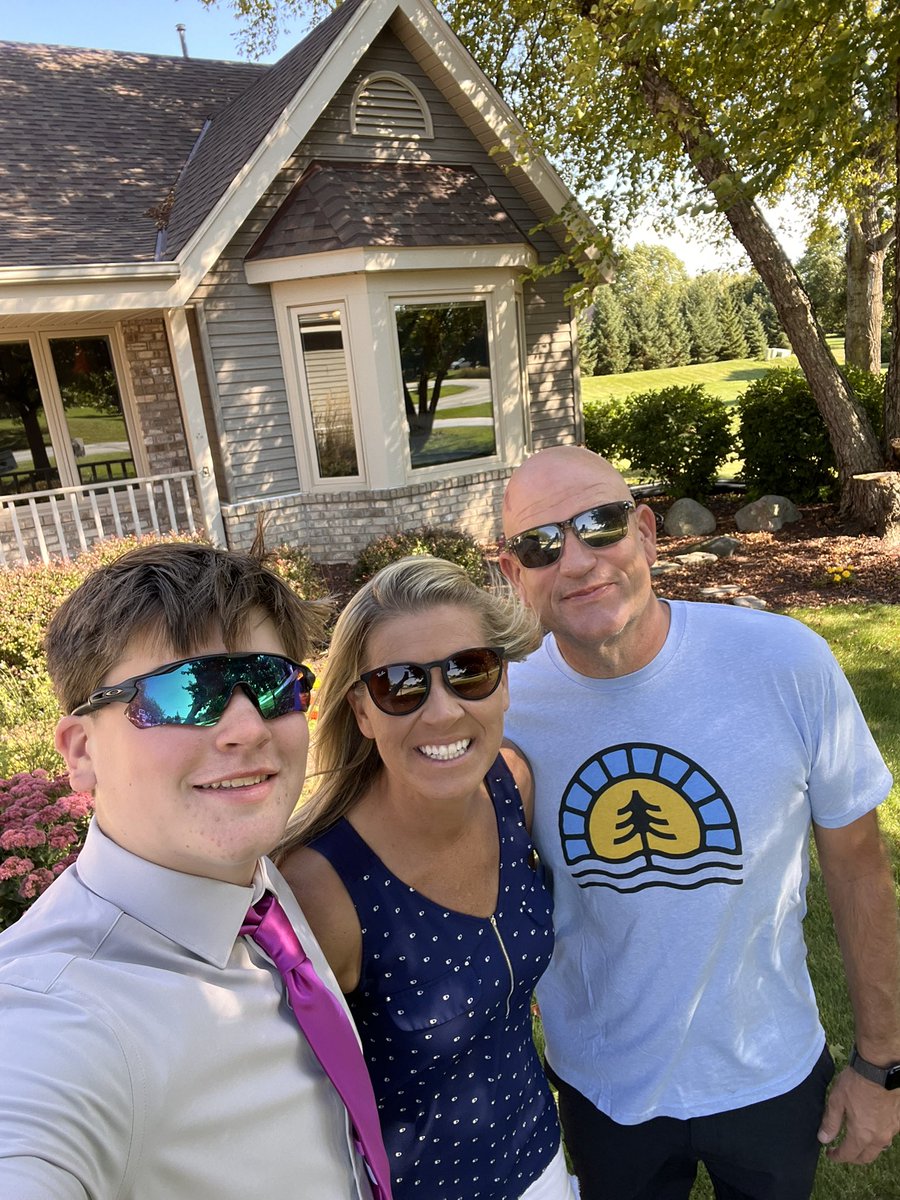 Jessica Thoen tweet media