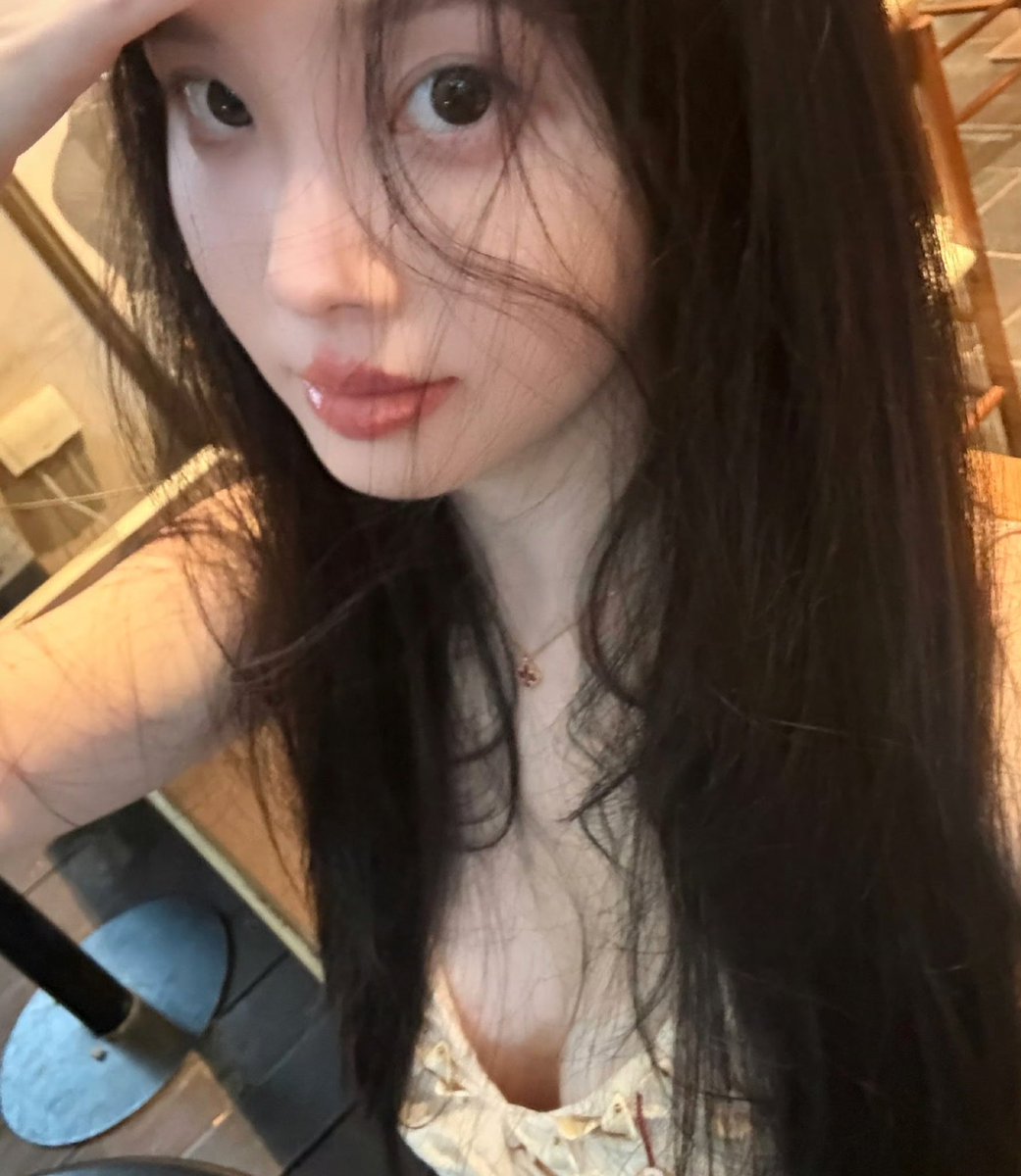 准备好了，射在堕落御姐的脸上吧。