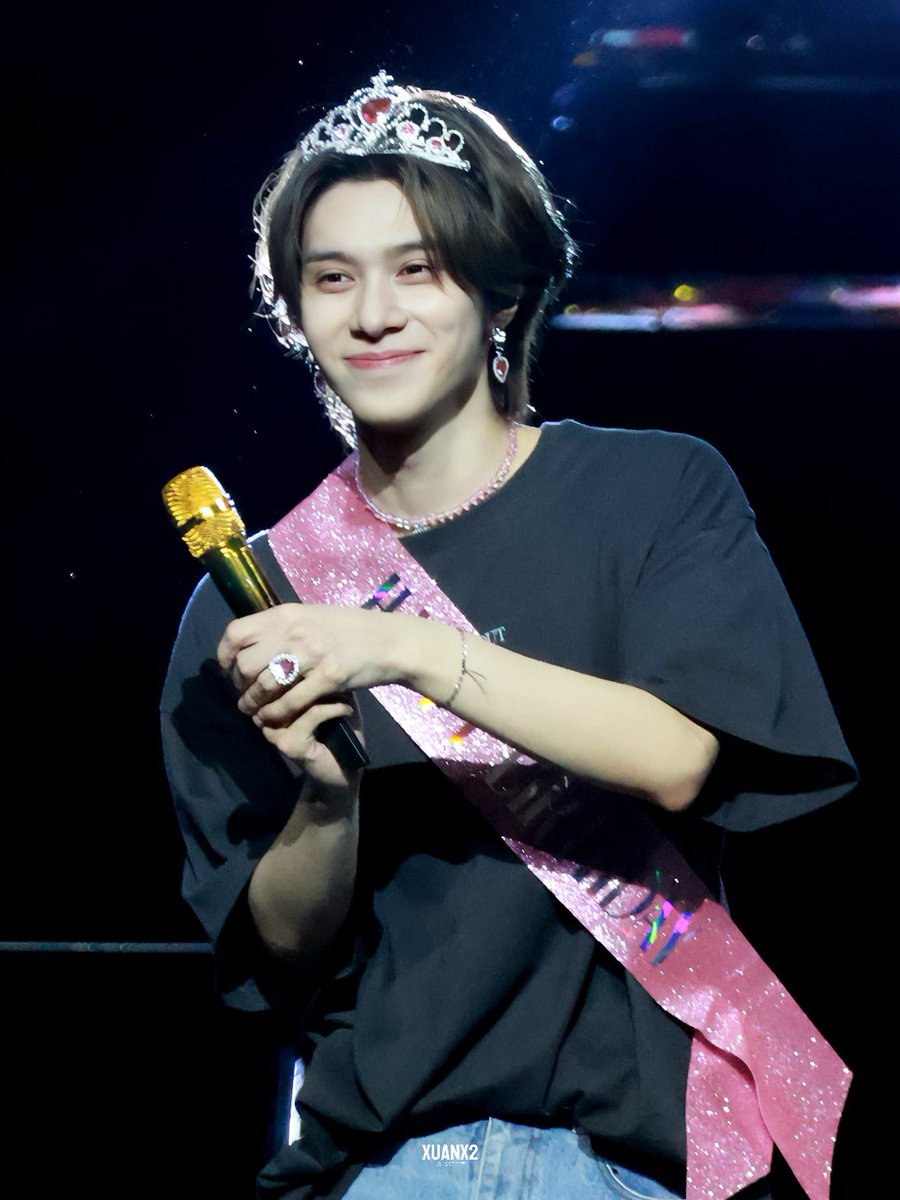 ciaismee's tweet photo. 250927

#HENDERY #黄冠亨 #헨드리 #ヘンドリー
#WayV #威神V #웨이션브이 https://t.co/wbiFmRMIFg