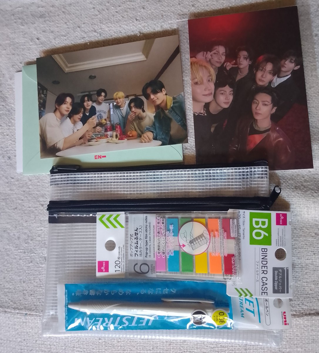 IN2ENHA's tweet photo. good day, @NLL_Books ! thank you so much for your thoughtful gift. i am very grateful and happy. i will surely take care of this. i appreciate your efforts and kindness. thank you to all sponsors. 💗🙇♀️ #NLL_Donation #NI_KI
#NLL_Activity #NLL_GAProof
@ENHYPEN @ENHYPEN_members https://t.co/ZoZ7FEdkMQ