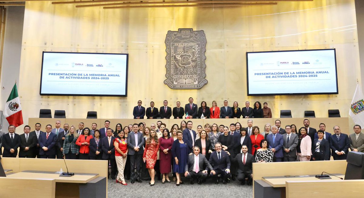 ⚖️ El gobernador Alejandro Armenta (<a href="/armentapuebla_/">Alejandro Armenta</a> ) asistió al informe del Poder Judicial de Puebla 2024-2025.

👉 Reconoció la labor de jueces y magistrados, y reafirmó que el respeto entre poderes fortalece la justicia y la confianza ciudadana.

🔗 foro21.mx/2025/09/30/gar…