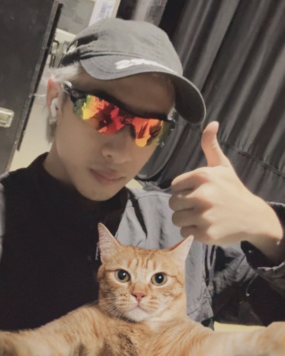 BGYO_Mikki's tweet image. SEE YOU SA BGYO CONCERT!! 
Ingat po sa mga lilipad!