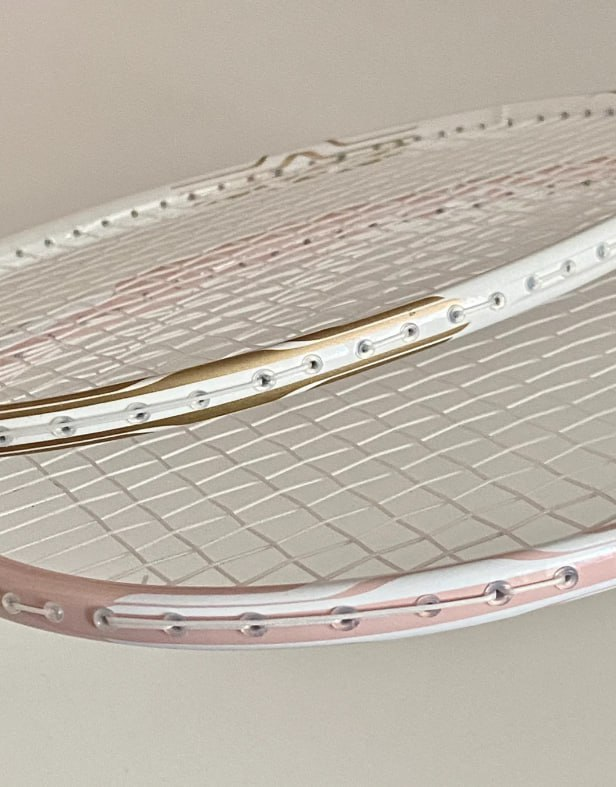videothebest's tweet photo. Playing badminton in aerobic exercise is really suitable for girls to burn fat https://t.co/8jDSexhOOP