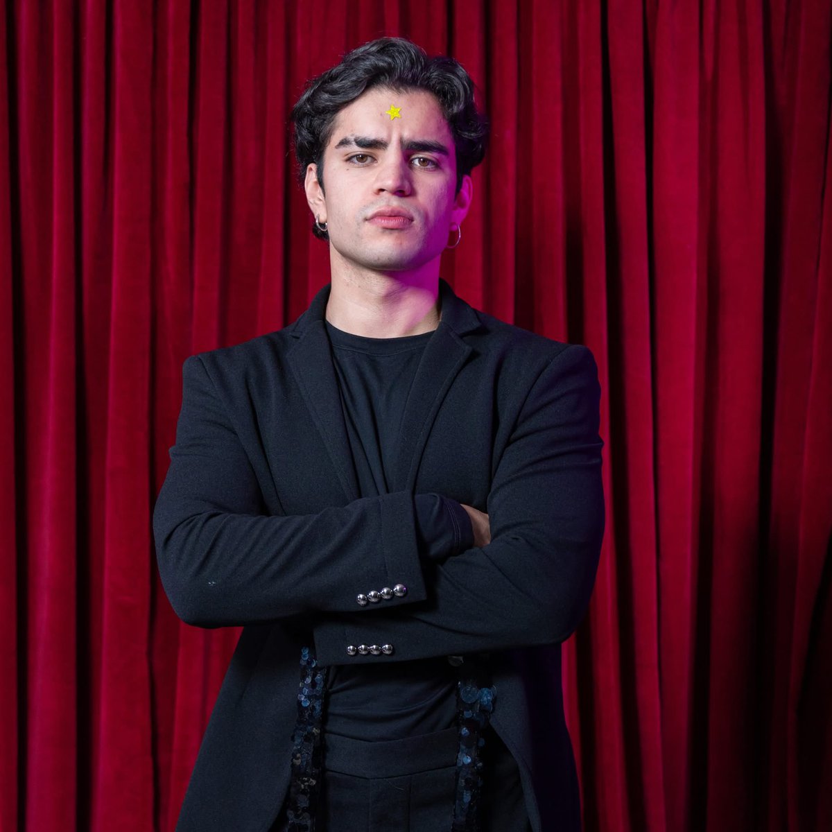 skyfvllofstrs's tweet image. AUNQUE LES ARDA, AARON MERCURY SALIÓ SIENDO EL PARTICIPANTE MÁS AMADO Y MÁS COBIJADO POR MILES DE MEXICANOS Y SOPORTEN SUS HATERS, PORQUE SUS FAVS JAMÁS TENDRÁN LO QUE AARON GANÓ.

AARON NUESTRO GANADOR.
#LaCasaDeAaron #NosVamosConAaron #Mercurials #AaronMercury