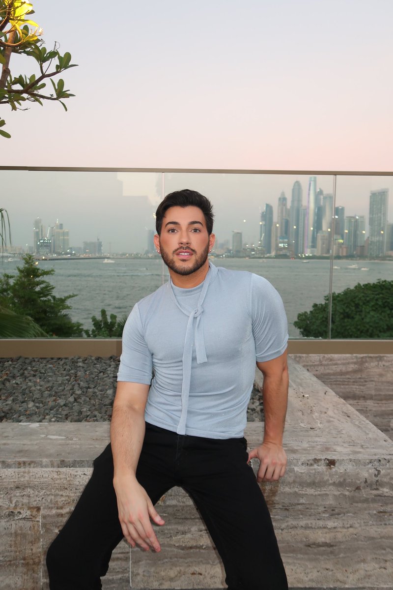 Manny MUA tweet media