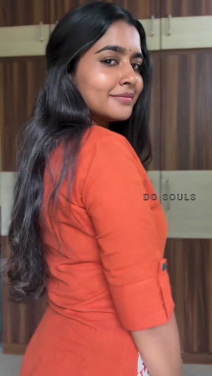Userx489037's tweet photo. Deepa balu❤️ https://t.co/0Pp3RuwcCF
