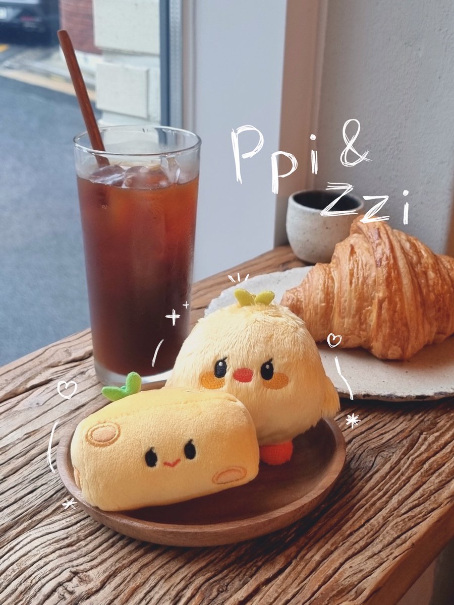 RT 이벤트 🐥🧀
리트윗 해주신 분들 중 추첨을 통해 애찌와 탸미삐를 보내드려요! (*반택비 본인 부담)
