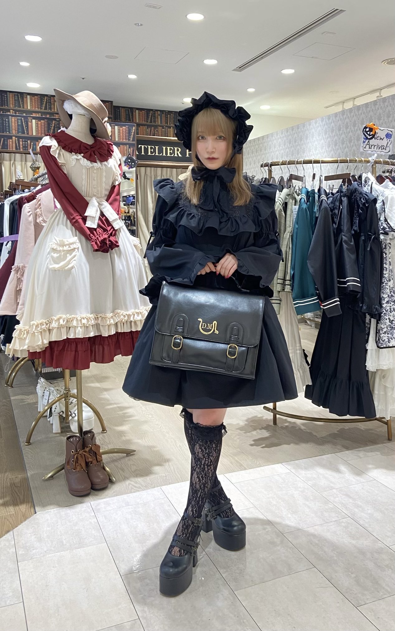 ハリー商品☘️訳あり商品 中古 ハリーウィンストン アヴェニュー スクエアード ローズ