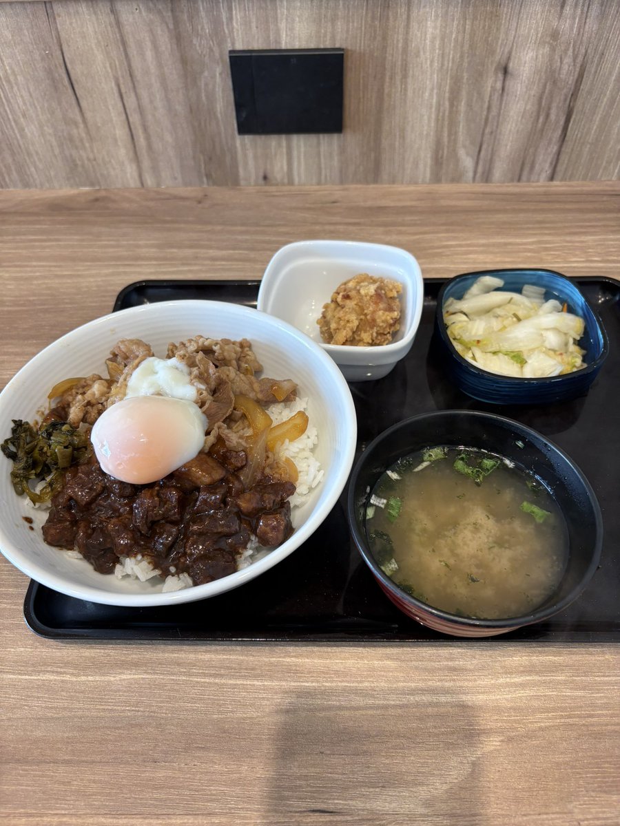 亀井オススメ吉野家のルーローハン　美味しゅうございました☺️