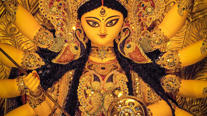 May Goddess Durga empower you with the courage to conquer evil and bring positivity into your life