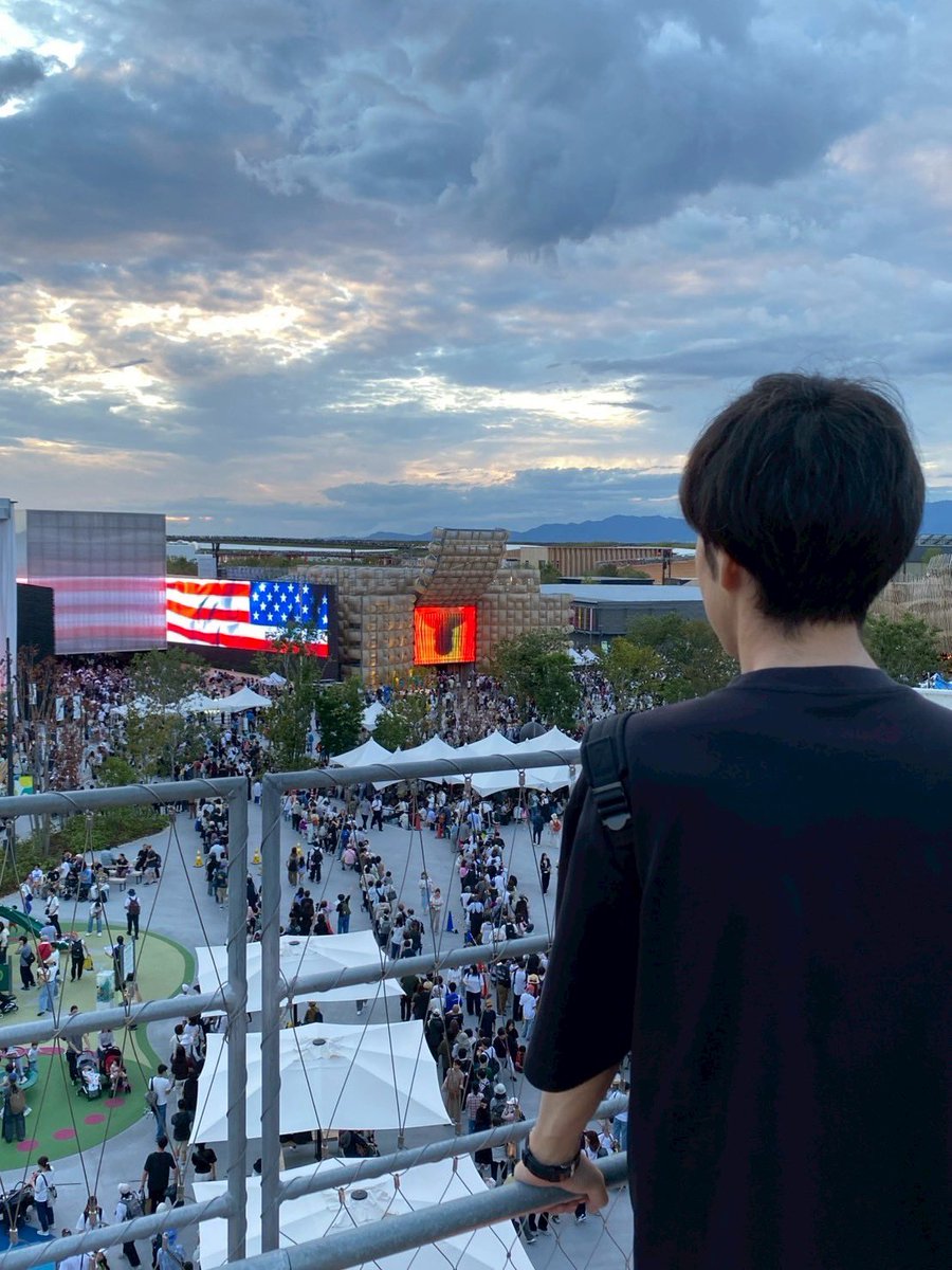 rushirushi1201's tweet photo. 万博2回目🇯🇵
人の数は7月から控えめに言って2倍弱くらい多く感じた（笑）
でも気候は今がベストやと思いました！
スペインコーヒーが涼しくてオアシス！ https://t.co/SdgVh4MKtx