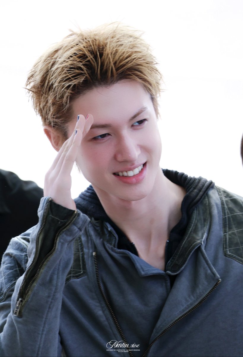 martinative's tweet photo. 251001  

✈️

#CORTIS #코르티스 #마틴 #MARTIN #COTL https://t.co/qWt7rVR0wx