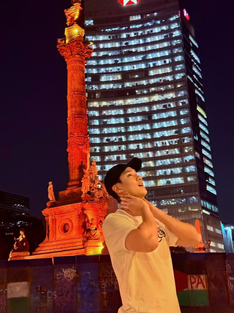 ping_orbnithi's tweet photo. This is mexicooo city !!! Here we go !!! https://t.co/R2yoLfArZX