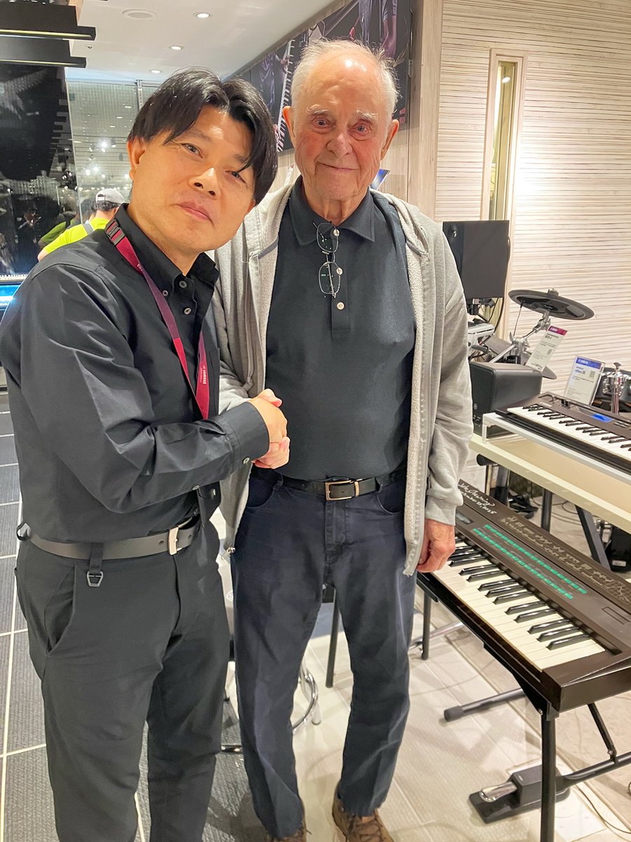 ヤマハ 50周年記念ピンズコレクション ヤマハ 50周年記念ピンズ