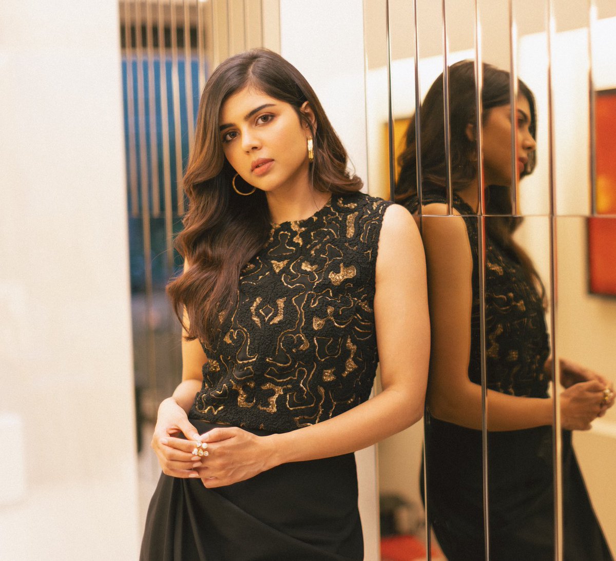 MalayalamReview's tweet photo. #Lokah A never-before kind of hold. by tomorrow, the all-time target is expected to fall below ₹2 crore!

This #KalyaniPriyadarshan starrer is set to create history. https://t.co/SHdmxz2Gll