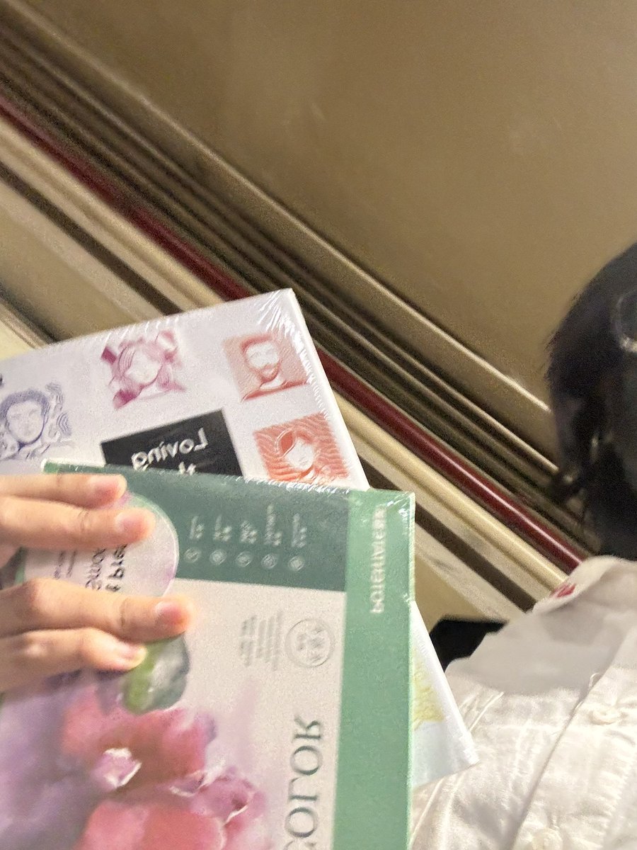 aiko tweet media