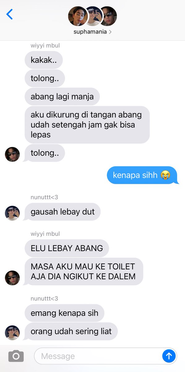 hazedkiss's tweet photo. dudut ketempelan abang (+kakak soon) https://t.co/TsNYHAywVx