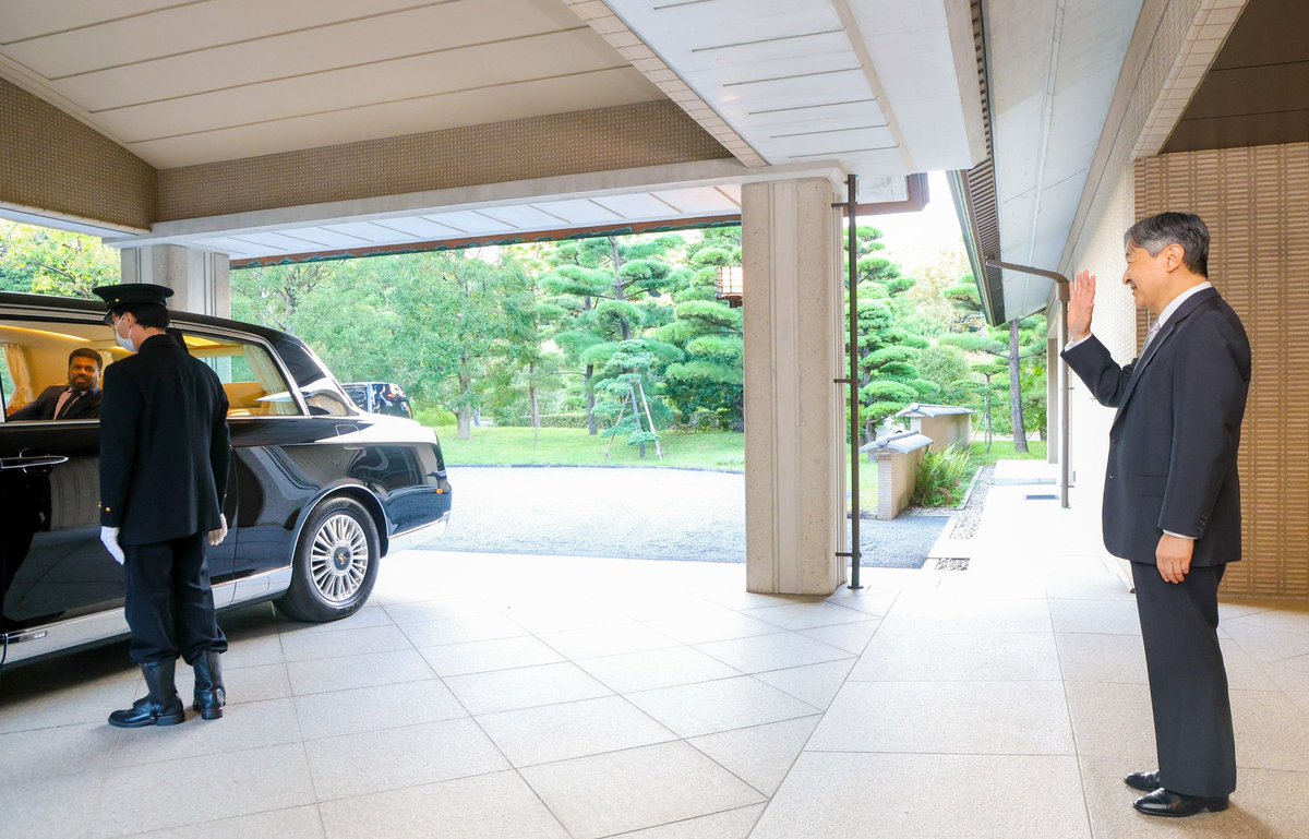 It was a great honour to be received at the Imperial Palace yesterday (30) for a warm and cordial discussion with His Majesty Emperor Naruhito of Japan. A deeply valued moment that underscores the longstanding friendship between our two nations.