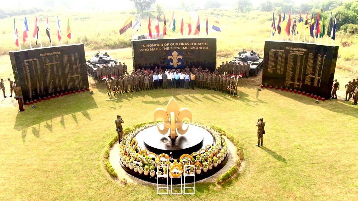 RisingStarCorps's tweet image. #StrongAndCapable #1965Vijayke60Saal🇮🇳

60 years on, the legacy of the 1965 War Victory continues to inspire generations.
#FleurDeLisBrigade proudly salutes the gallant heroes whose courage in steel &amp;amp; fire etched a timeless saga of honour.

@adgpi 
@WesternComd_IA
