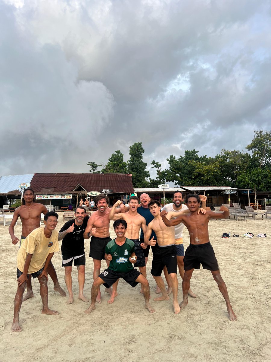 AsparTeam's tweet photo. 🇮🇩 🥵 ⚽️

Wherever there's a football, we are IN for a match! 

We are not going to tell you who won, but we had fun with some of our #IndonesianGP friends also! https://t.co/3brTJnWWEO