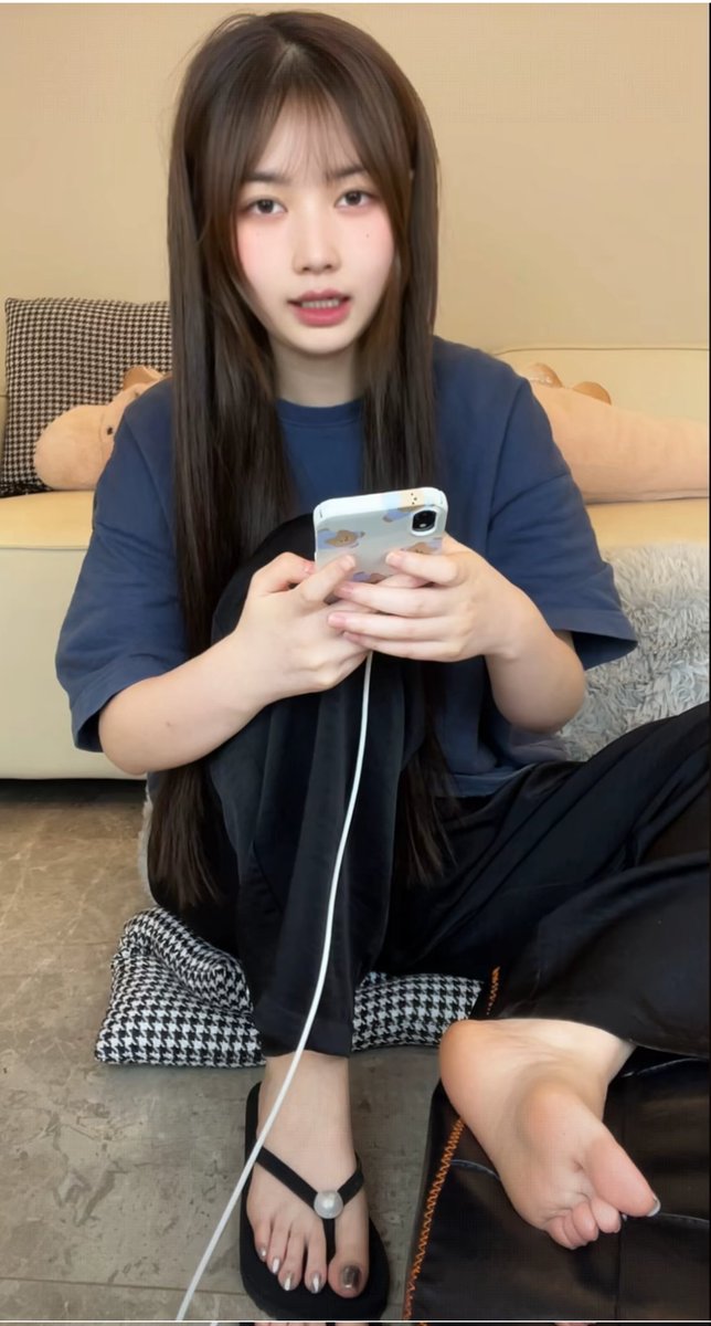 loslis1087997's tweet photo. 有需要的来换这个女的或者买也可以。 https://t.co/GyzJRtfGx9