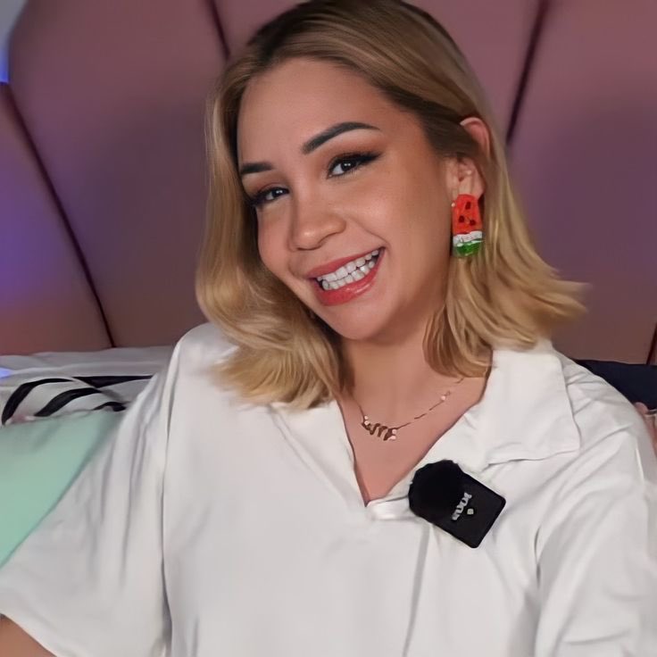 E_eshes's tweet photo. Nayla Downs se inspiró en @DanielaRodrice para su carita de chiaaava, lo sabes de mujer.💋
#LMD7 #LaMasDraga7 https://t.co/FhZimRN758
