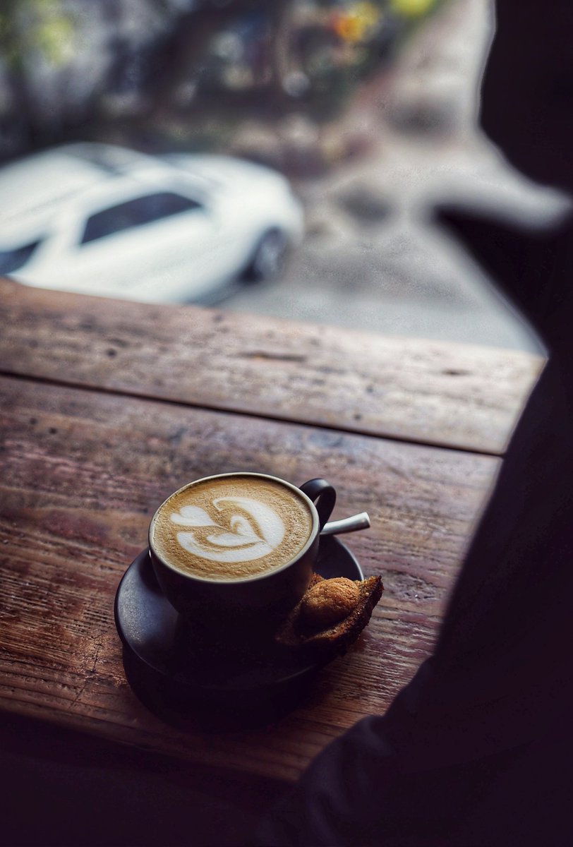 ExploreWithRoy's tweet image. The only beverage I consume and absolutely love everyday. Happy #InternationalCoffeeDay , everyone. ☕😎

#Coffee #CoffeeDay #CoffeeLover #delhi #photography #shotoniphone