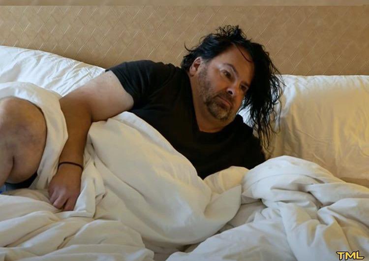 “Wake me up when september ends” 

io:

 #ottobre