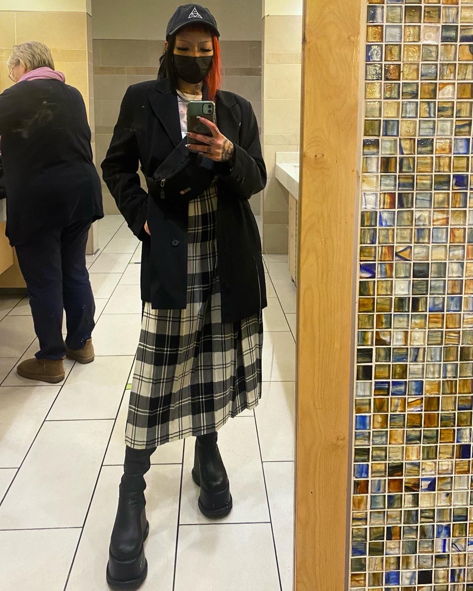 cyndi ស៊ីនឌី tweet media