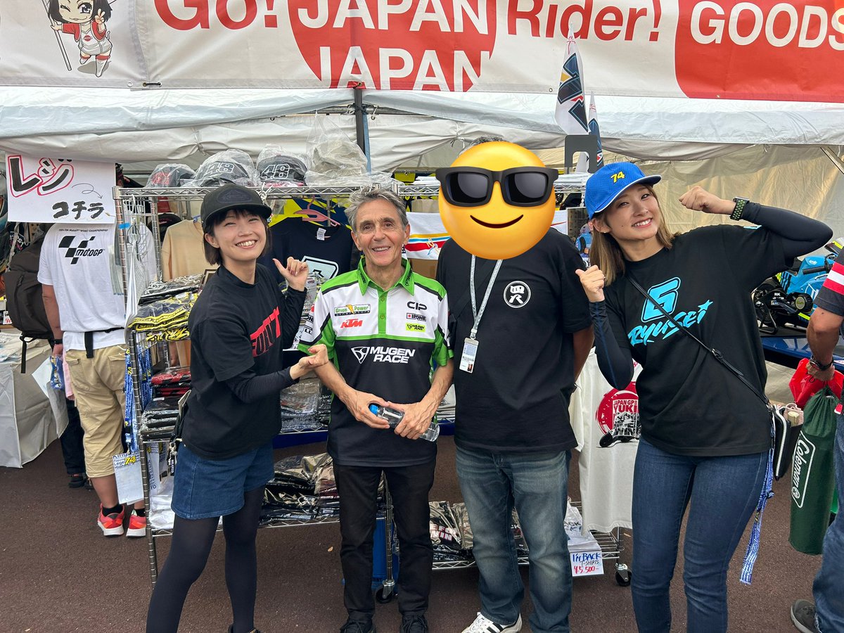 DaijiroNet's tweet photo. 【#日本人ライダー応援ショップ】へようこそ！

①#富沢祥也 選手チームの監督アランさん
今年も寄って下さいました✨

②アジアタレントカップ
#池上聖竜 選手と #飯高新悟 選手 

③#全日本ロード 
 #羽田大河 選手
MotoUP Jr Team #国立和玖選手 #知識隼和 選手

④鈴鹿8耐出場の #濱原颯道 選手 https://t.co/AxOkxIP8Mo