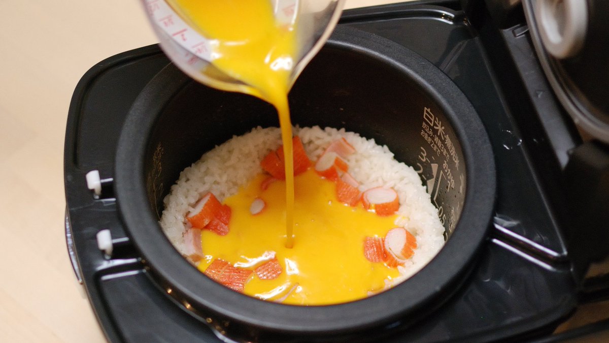 sayakawb's tweet image. This Rice Cooker Hack Makes PERFECT Japanese Fried Rice a.k.a. CHAHAN✨️
youtu.be/3ZIJUVhtmBo