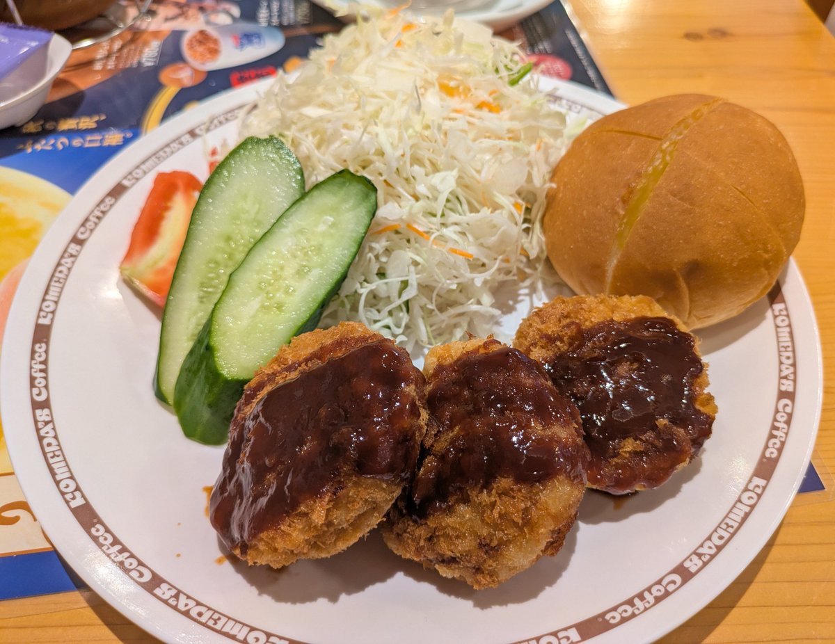umeumequest's tweet photo. 伝わるかな このキャベツの量 https://t.co/7V0tY5h1Rr