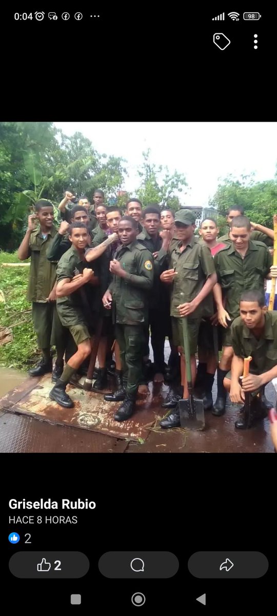 Se trabaja en la recuperación de las afectaciones por la tormenta tropical en #SantiagoDeCuba 
<a href="/DiazCanelB/">Miguel Díaz-Canel Bermúdez</a> 
<a href="/DrRobertoMOjeda/">Dr. Roberto Morales Ojeda</a> 
<a href="/BeatrizJUrrutia/">Beatriz Johnson Urrutia</a>