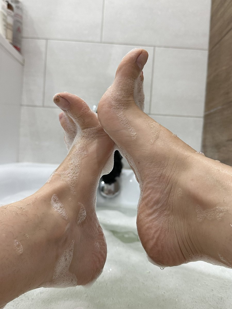 k_unrepeatable's tweet image. Time to worship my feet 👣 I’m
Ready for sessions write here ❤️‍🔥

loyalfans.com/Mistress_Katri…

@dommes_rt @RTDoms @dev_oted @rt_feet @Brun0Parent @rtfeetslave1  @king_of_toes @Scarlett_mudpup @CuriousFindomme @promocucky @user385u