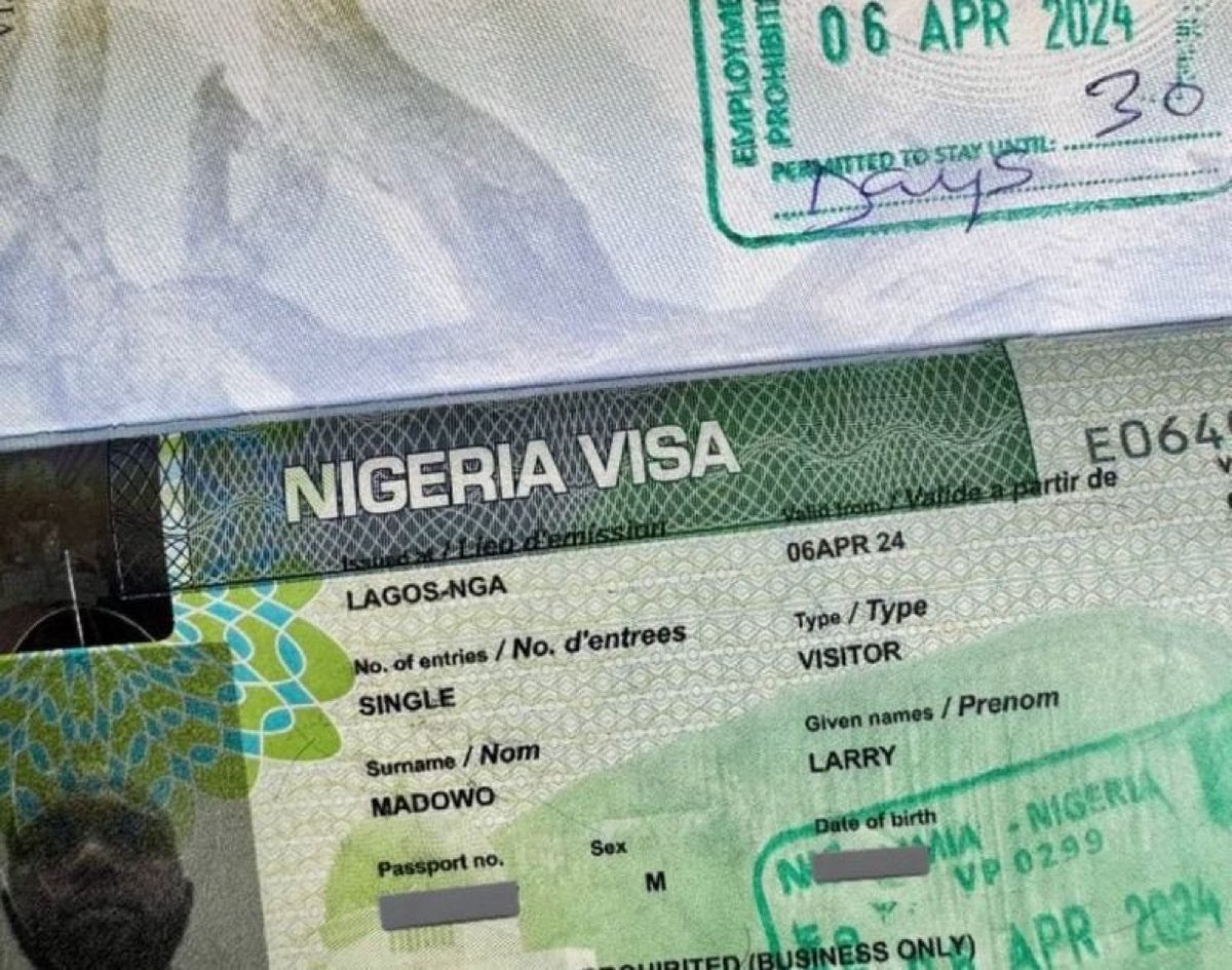 NigeriaStories's tweet image. BREAKING NEWS : Starting today October 1, 2025, Nigeria 🇳🇬 immigration authorities in Nigeria will begin taking action across the country against foreign nationals who have overstayed their visas or breached their entry conditions.