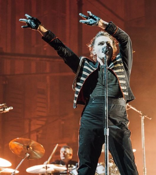 alelvsmcr's tweet image. okay diva