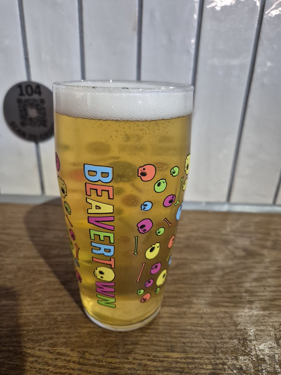 Off to one of Gills favourite places Benidorm...will be a Bittersweet and emotional few days ..last October was the last holiday me and Gill went on and yeah it was to benidorm before she passed in April #twitterblades 💔🛩🍻⚔️