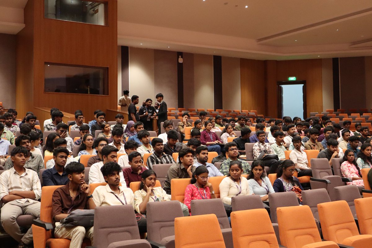 RoboRAM7's tweet image. A successful 1-Day Workshop on Emerging Technologies: From IPD to IoT was conducted at SSN College of Engineering, Chennai, as part of Invente’25. 🚀 Organized by Dr. Vimal & his student team, the event saw 150+ students explore innovation & IoT.
✨ #Invente25 #IoT #Innovation
