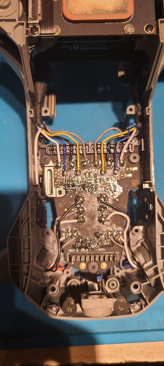 ibile_designer's tweet photo. @i2cjak I basically solder everyday https://t.co/0mPcEdhKvf